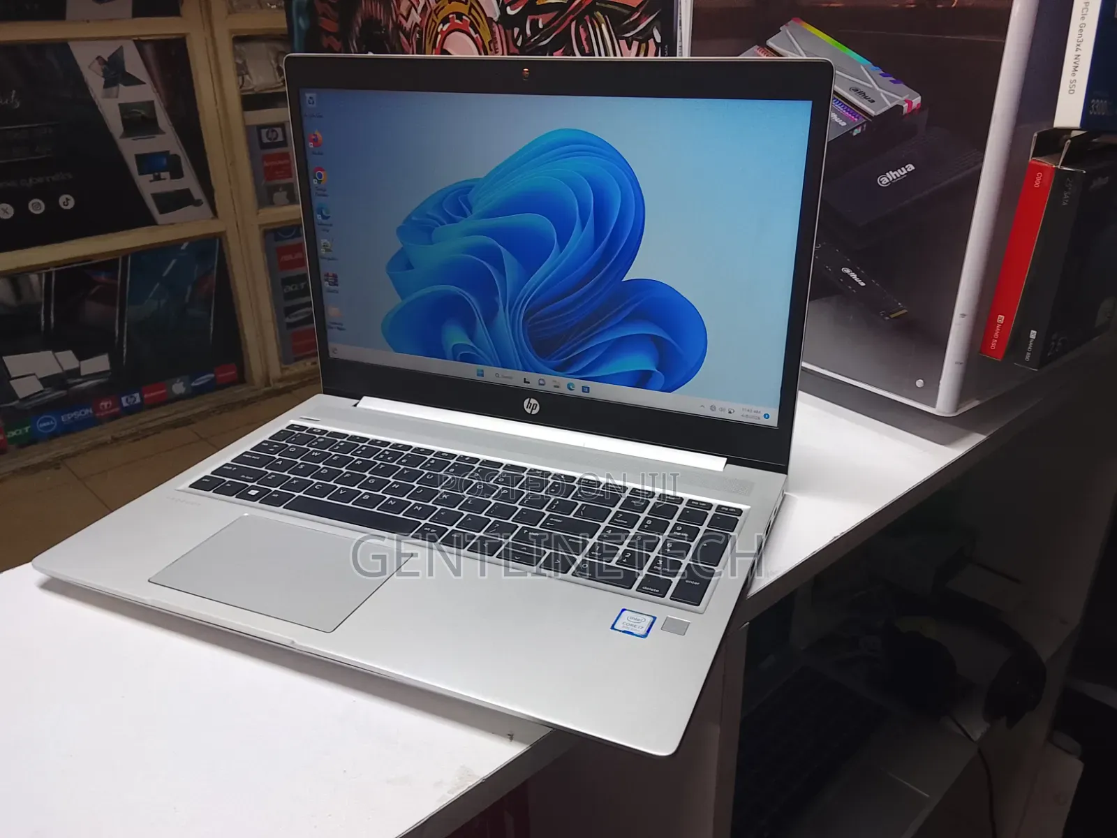 Laptop HP ProBook 450 G6 8GB Intel Core i7 SSD 256GB
