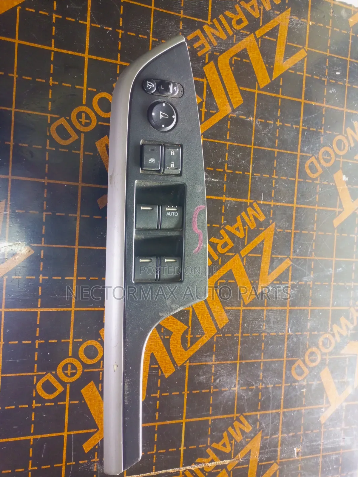 Cr-v Main Switch