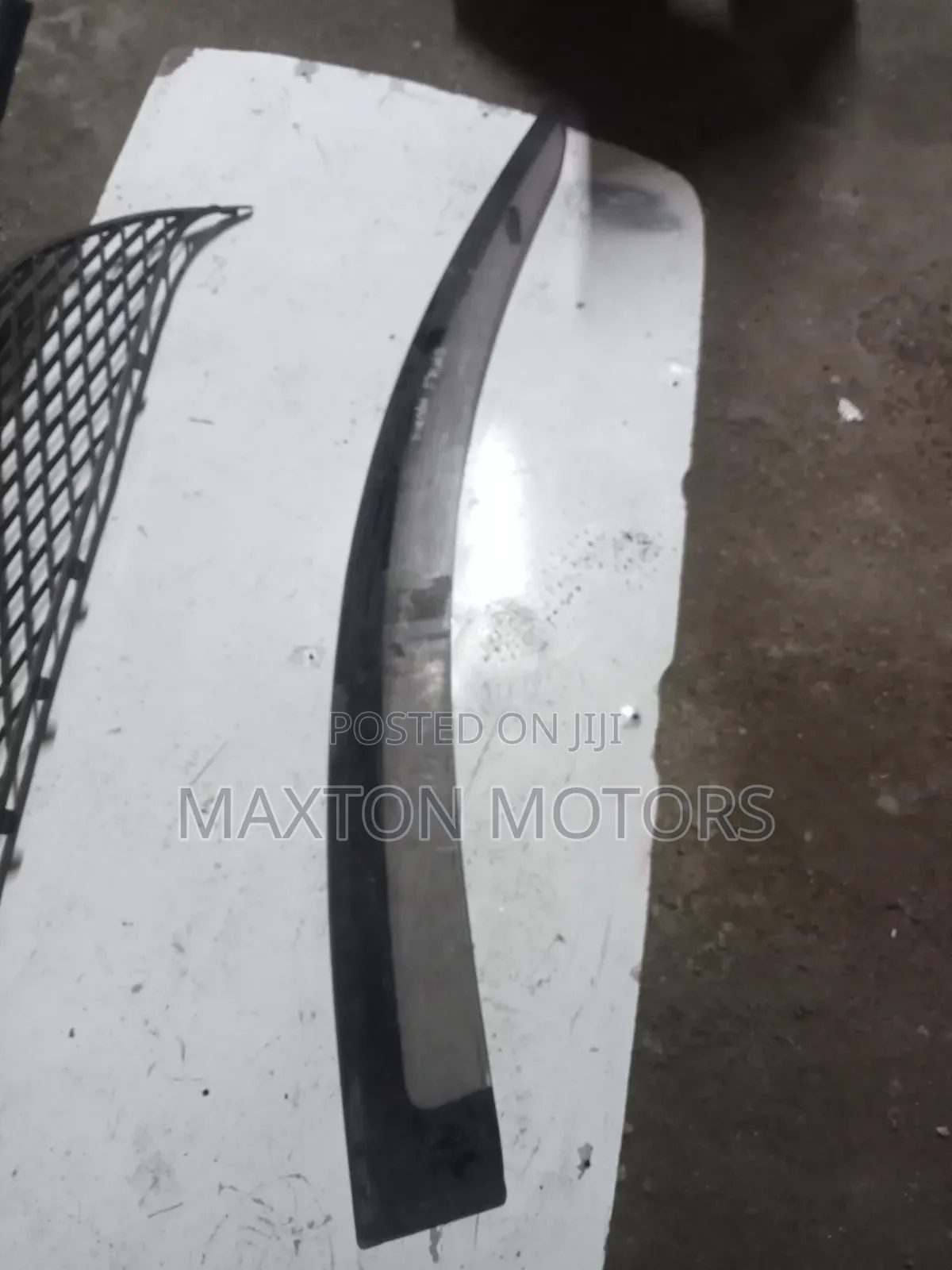 Toyota Sienta 2005 -2008 Windbreaker
