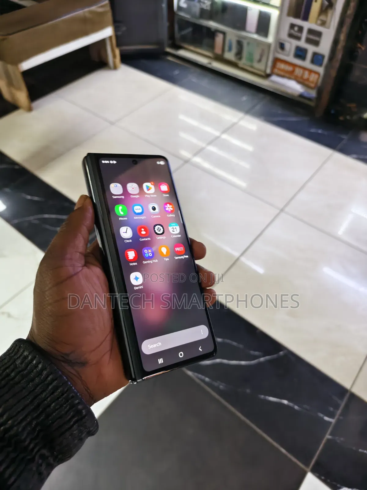 New Samsung Galaxy Z Fold 3 256 GB Black