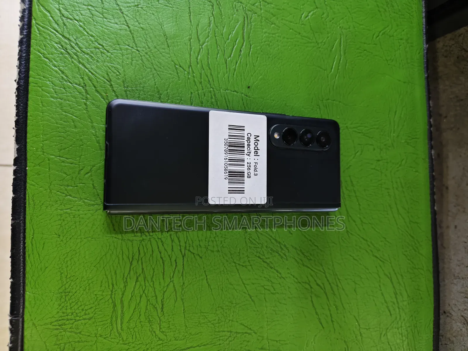 New Samsung Galaxy Z Fold 3 256 GB Black