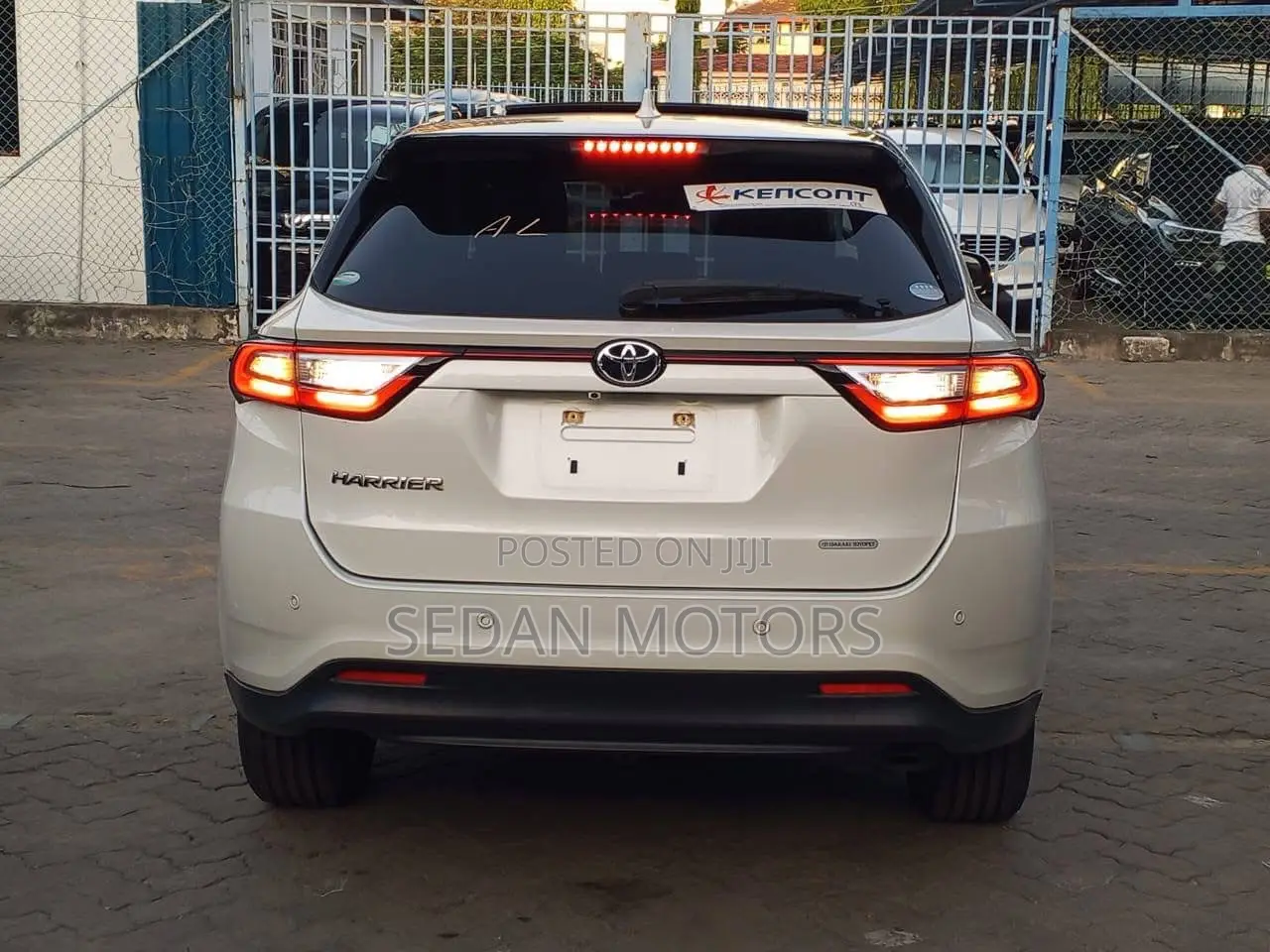 Toyota Harrier 2019 Pearl
