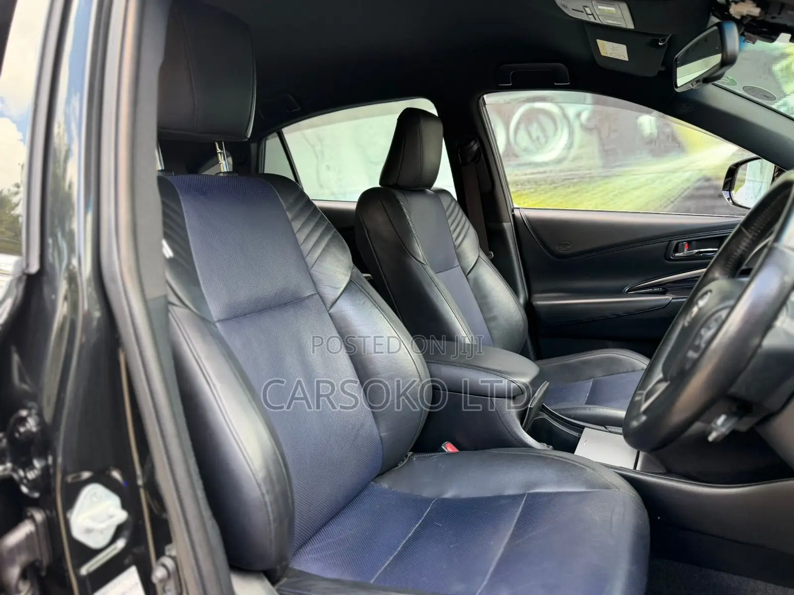 Toyota Harrier 2.0 2019 Black