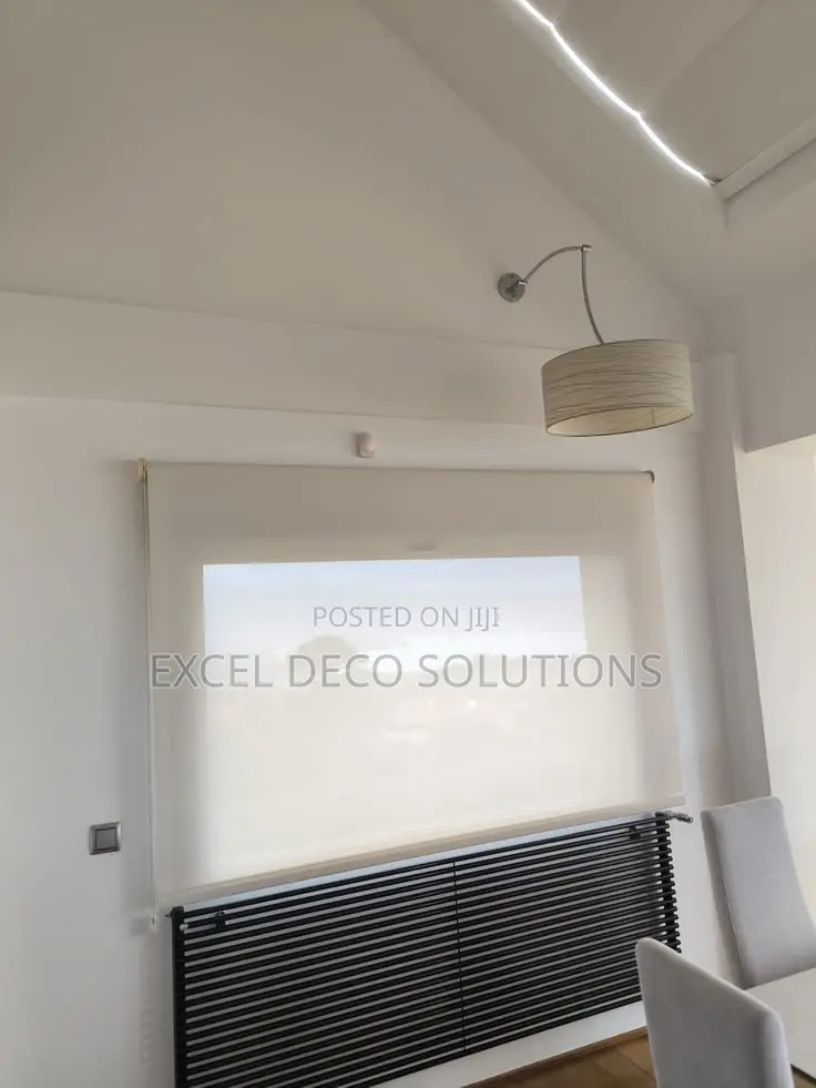 Sunscreen Roller Blinds – Modern Window Blinds for Comfort