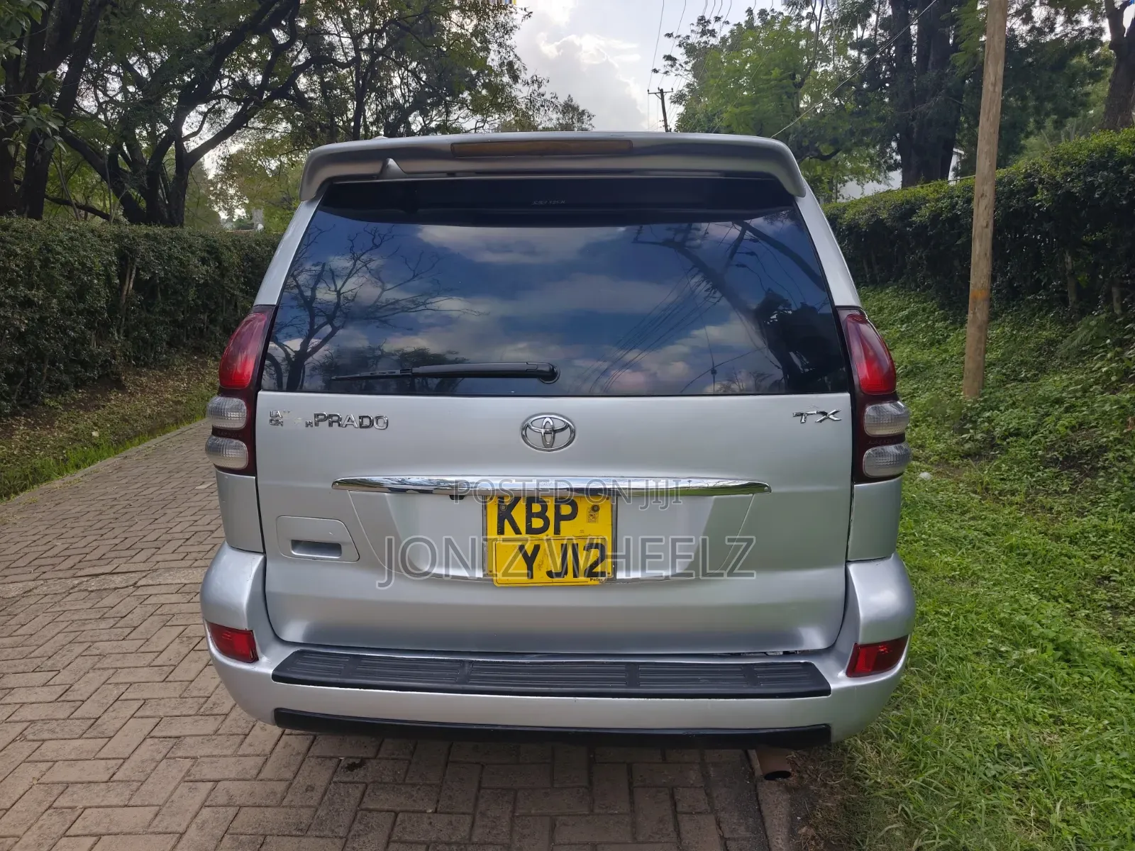 Toyota Land Cruiser Prado 2.7 5dr 2004 Silver