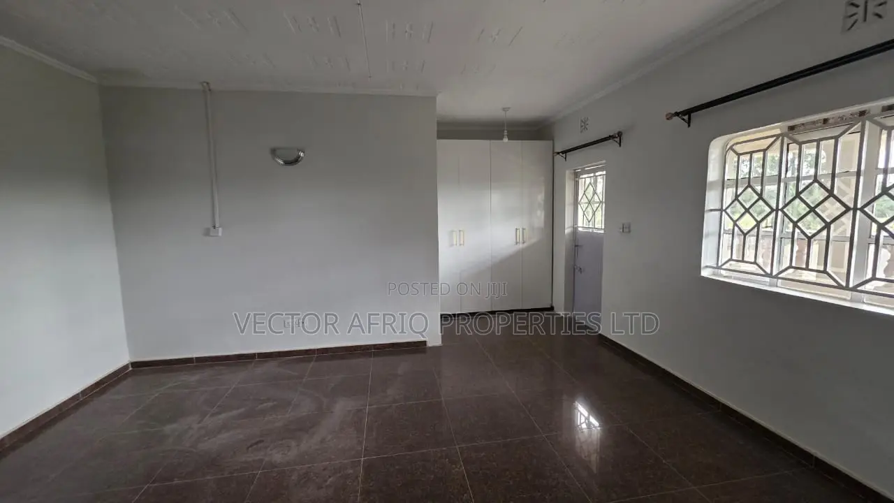 5bdrm Maisonette in Kitengela for rent