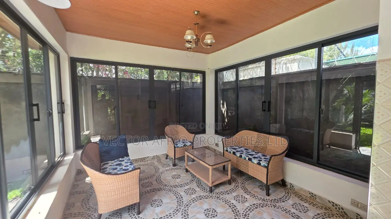 5bdrm Maisonette in Kitengela for sale