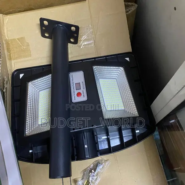 Ctlamp Cl-115 Smart Solar Street Lamp With High Output Led Technology