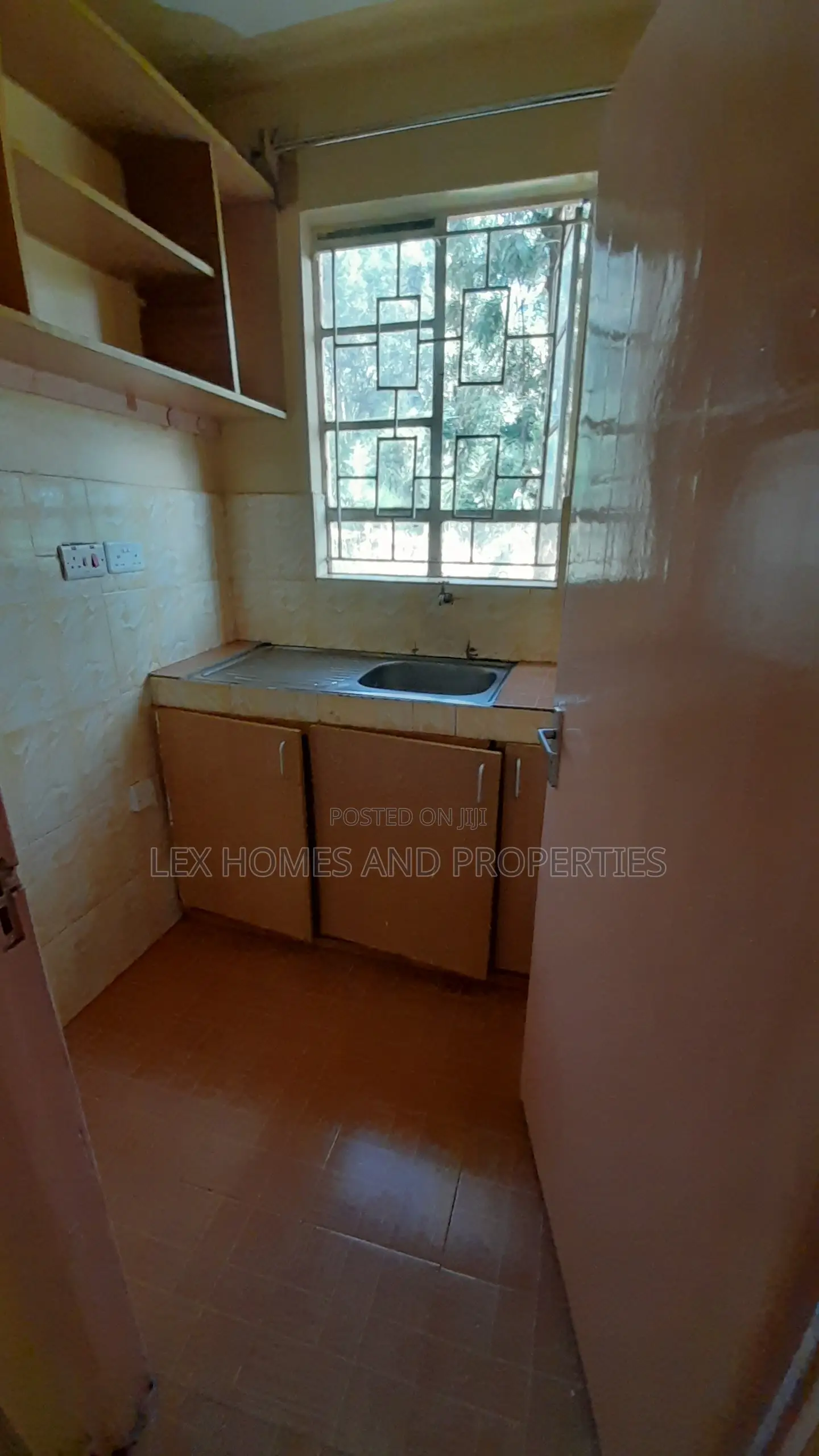 Studio Apartment in Maasai Lodge for rent