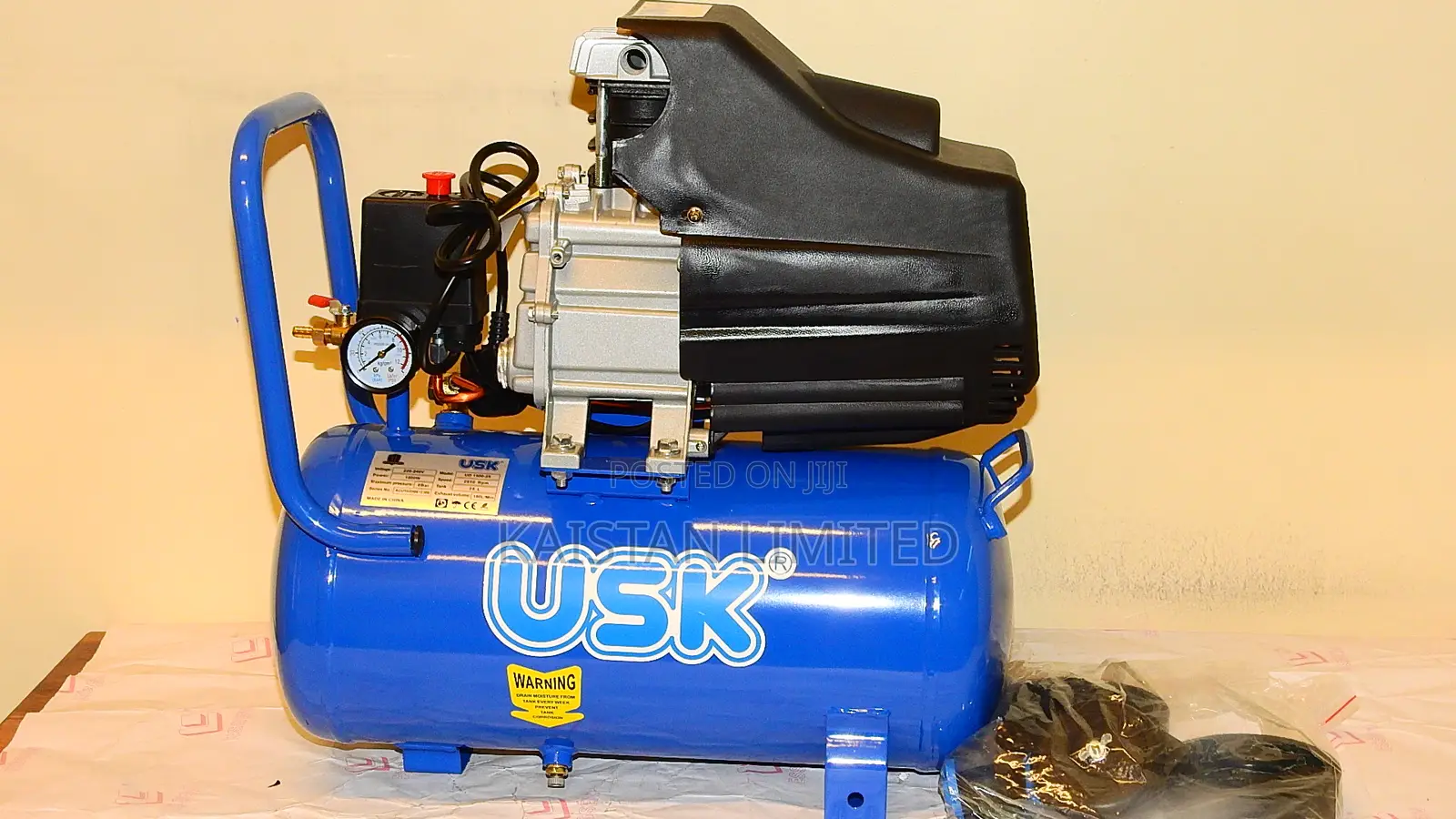 Portable 25l Air Compressor 1500w 8bar Electric Air Compressor