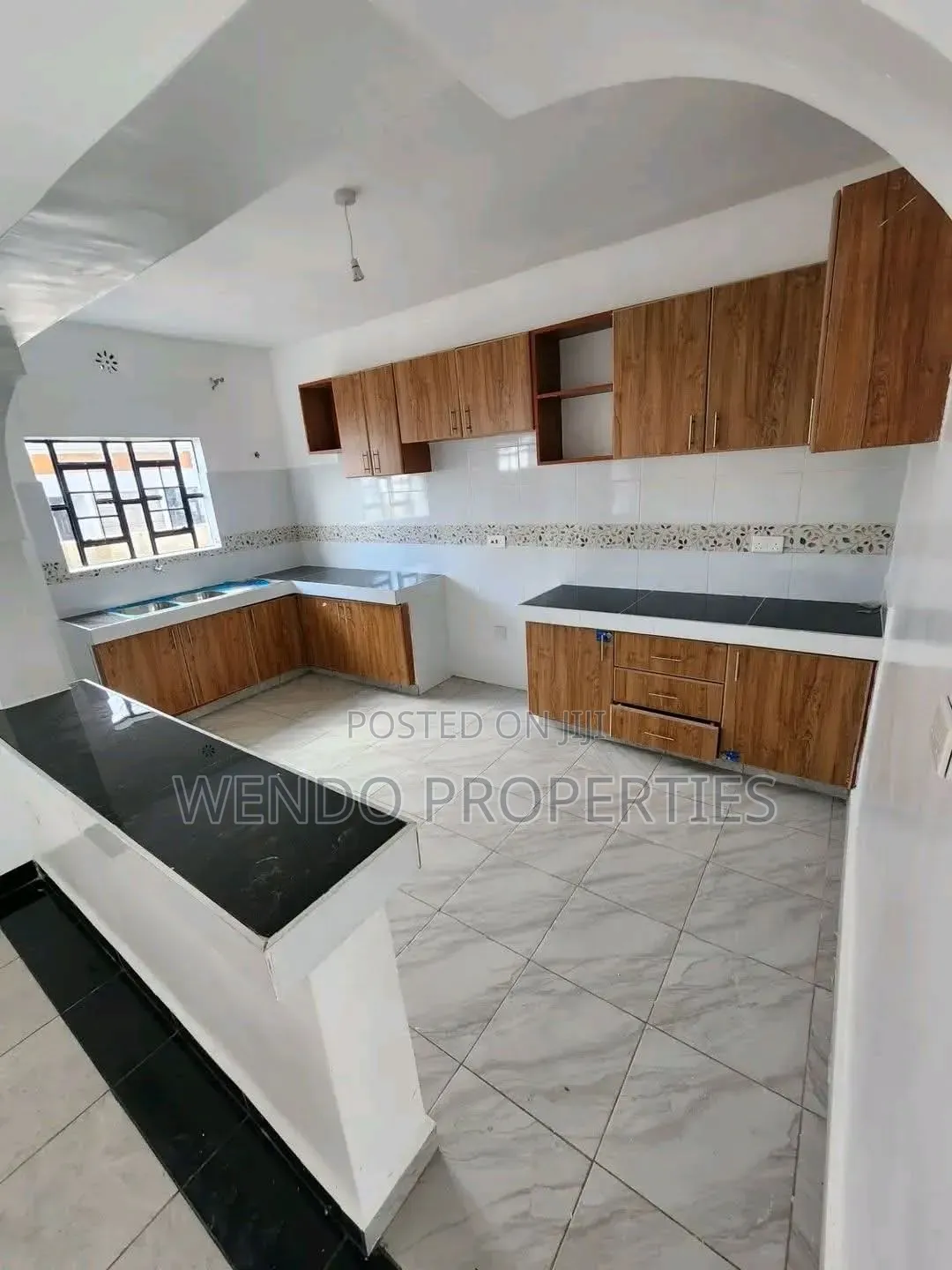 4bdrm Bungalow in Ngong CBD for sale