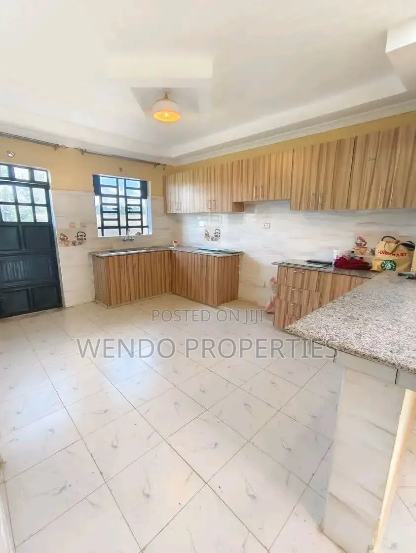 3bdrm Bungalow in Ngong CBD for sale