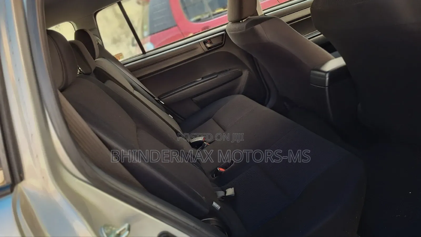Toyota Corolla Fielder 1.5 Petrol AWD 2019 Silver