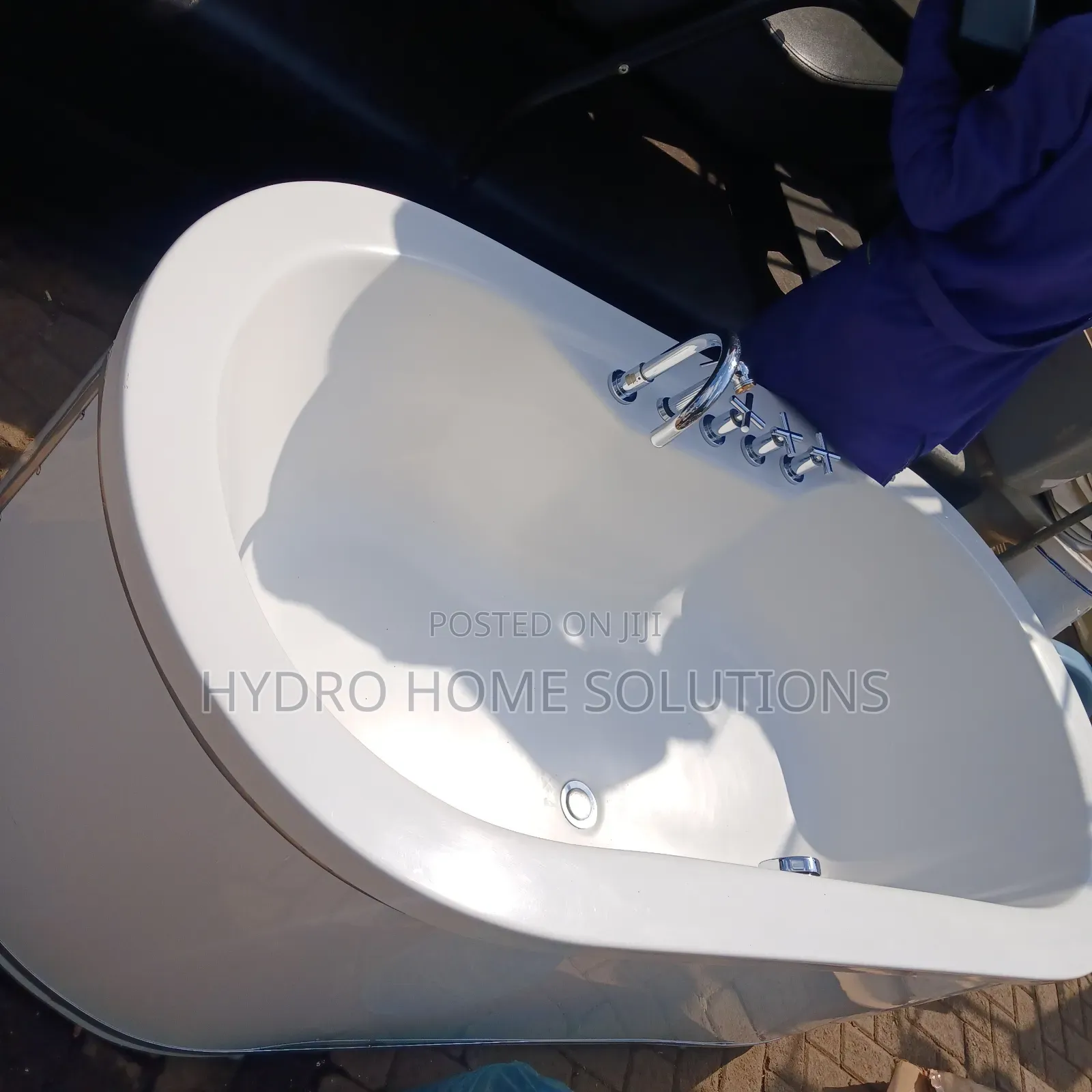 Modern Freestanding Bathtub With Inbuilt Mixers.