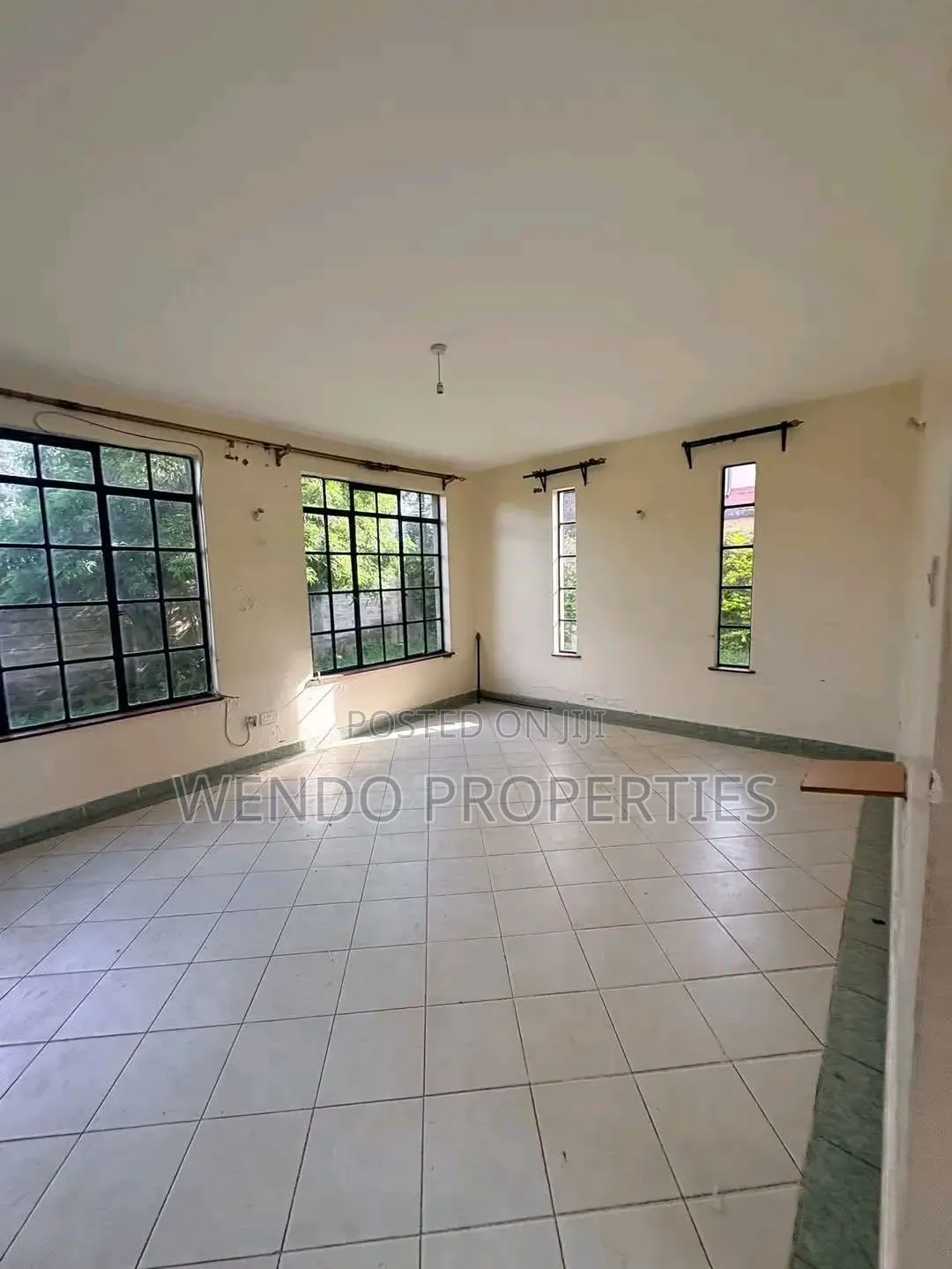 4bdrm Maisonette in Ngong CBD for sale