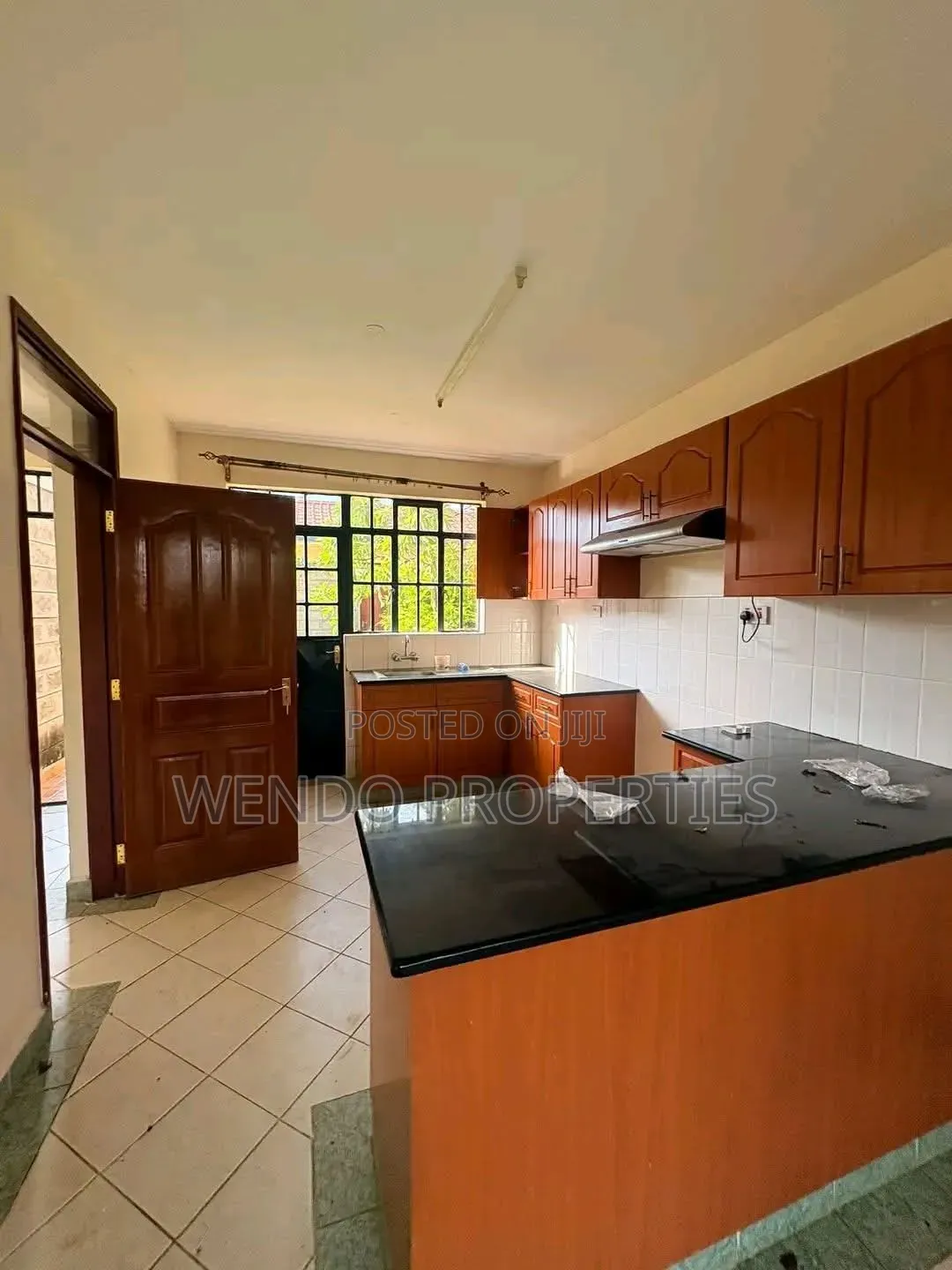 4bdrm Maisonette in Ngong CBD for sale