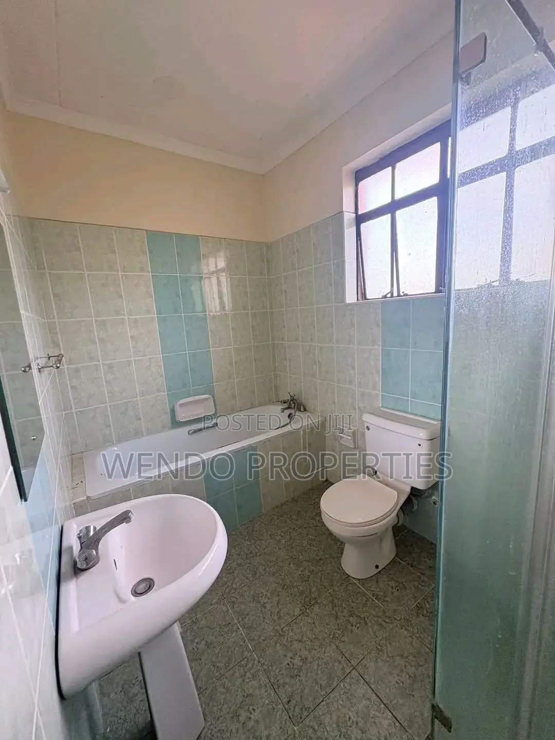 4bdrm Maisonette in Ngong CBD for sale