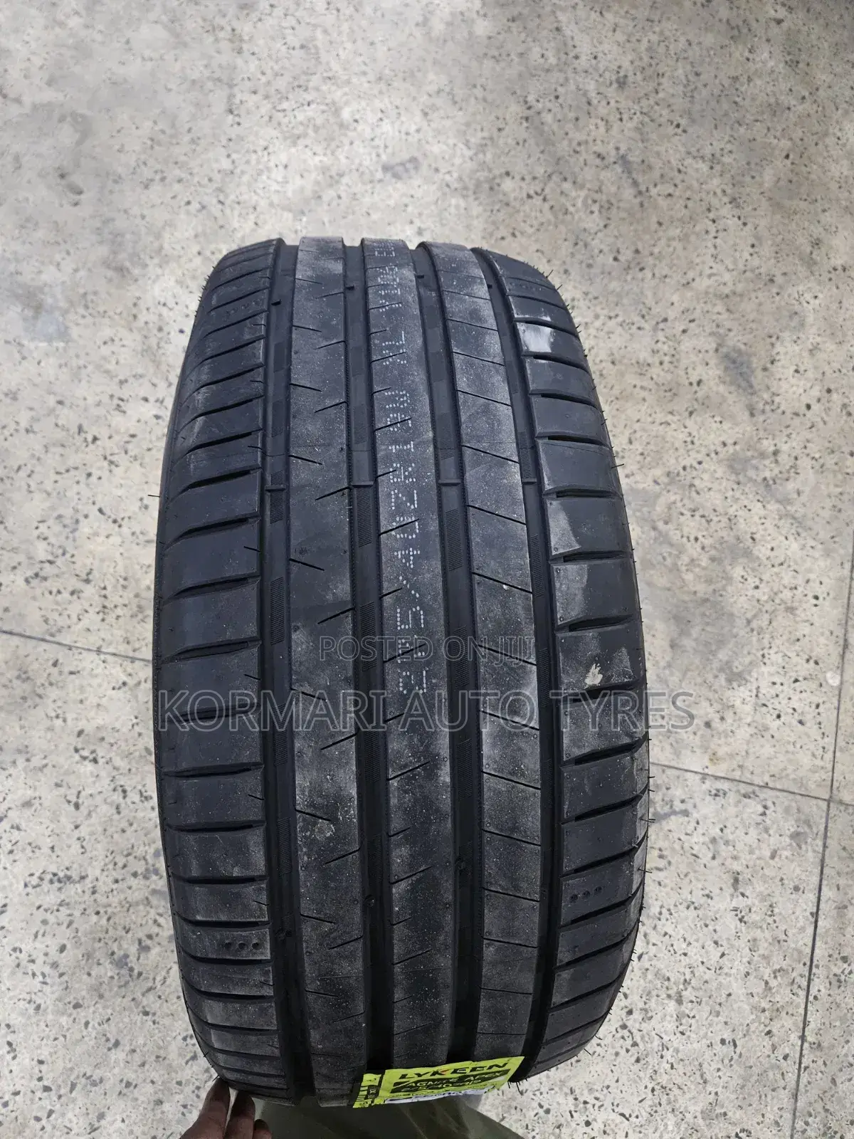 275/40r19 Lykeen