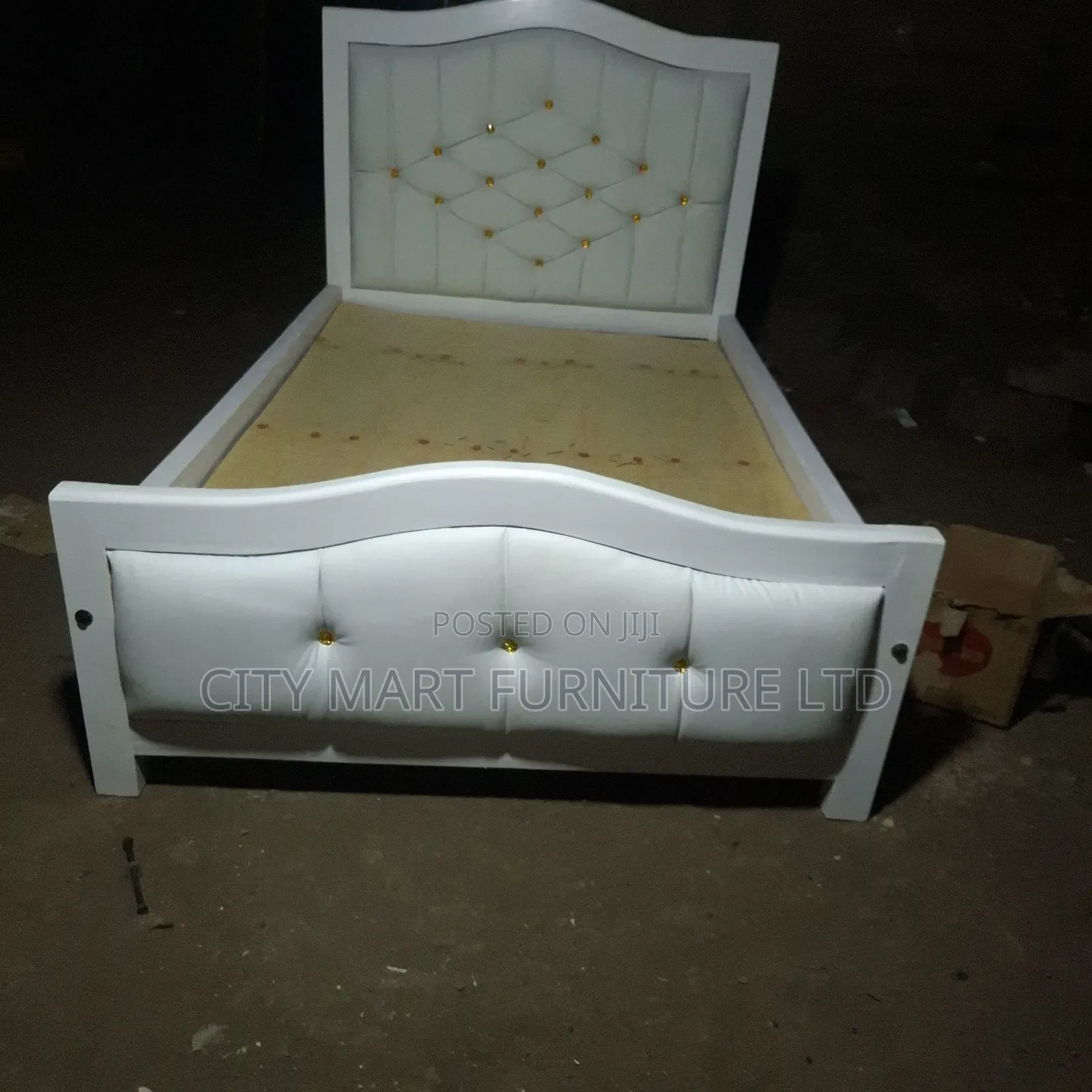 Glossy Modern Mocket Beds on Offer!
