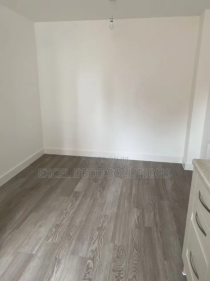 LVT Flooring for Stylish Residential Commercial Use