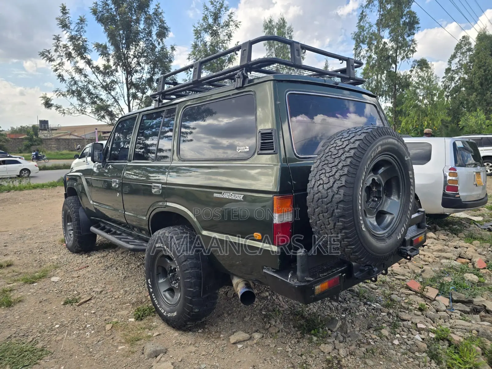 Toyota Land Cruiser 1987 Green