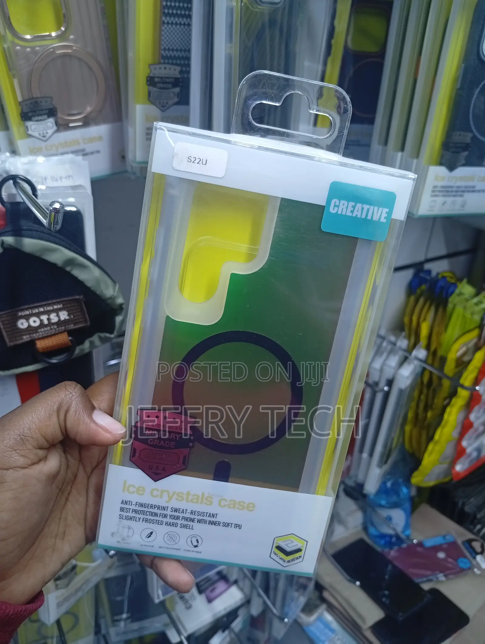 Samsung Galaxy S22 Ultra Pass Drop-Test Standards Cover