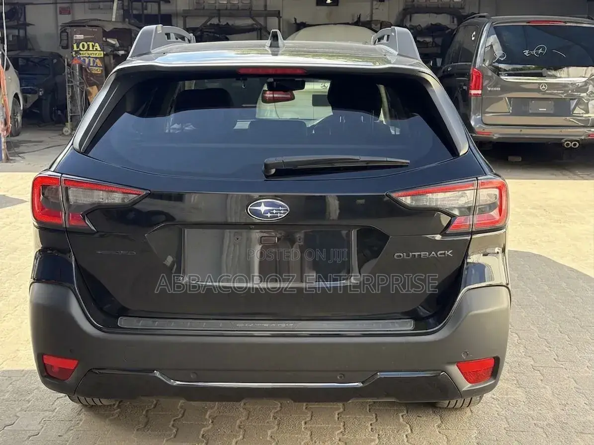 Subaru Outback 2024 Black