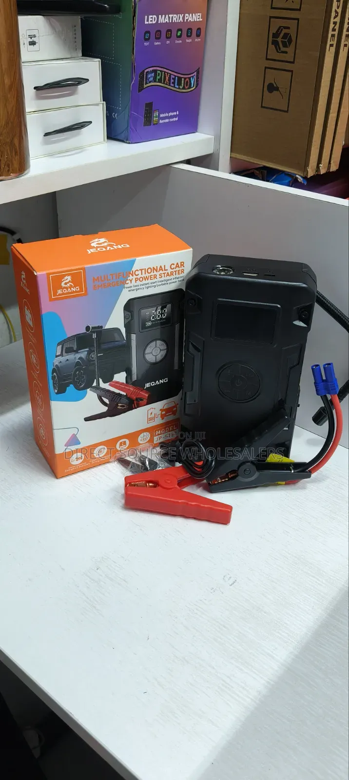 Rechargeable Car Jump Starter Power Bank Smart Car Battery