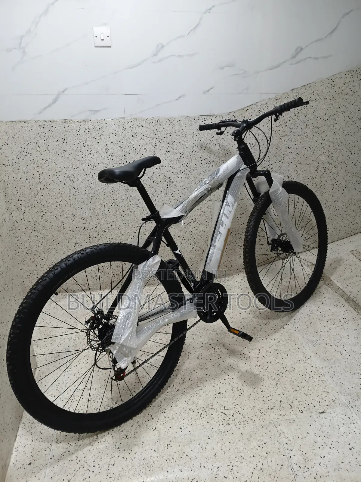 SHM Brand 29-Inch Mountain Bike