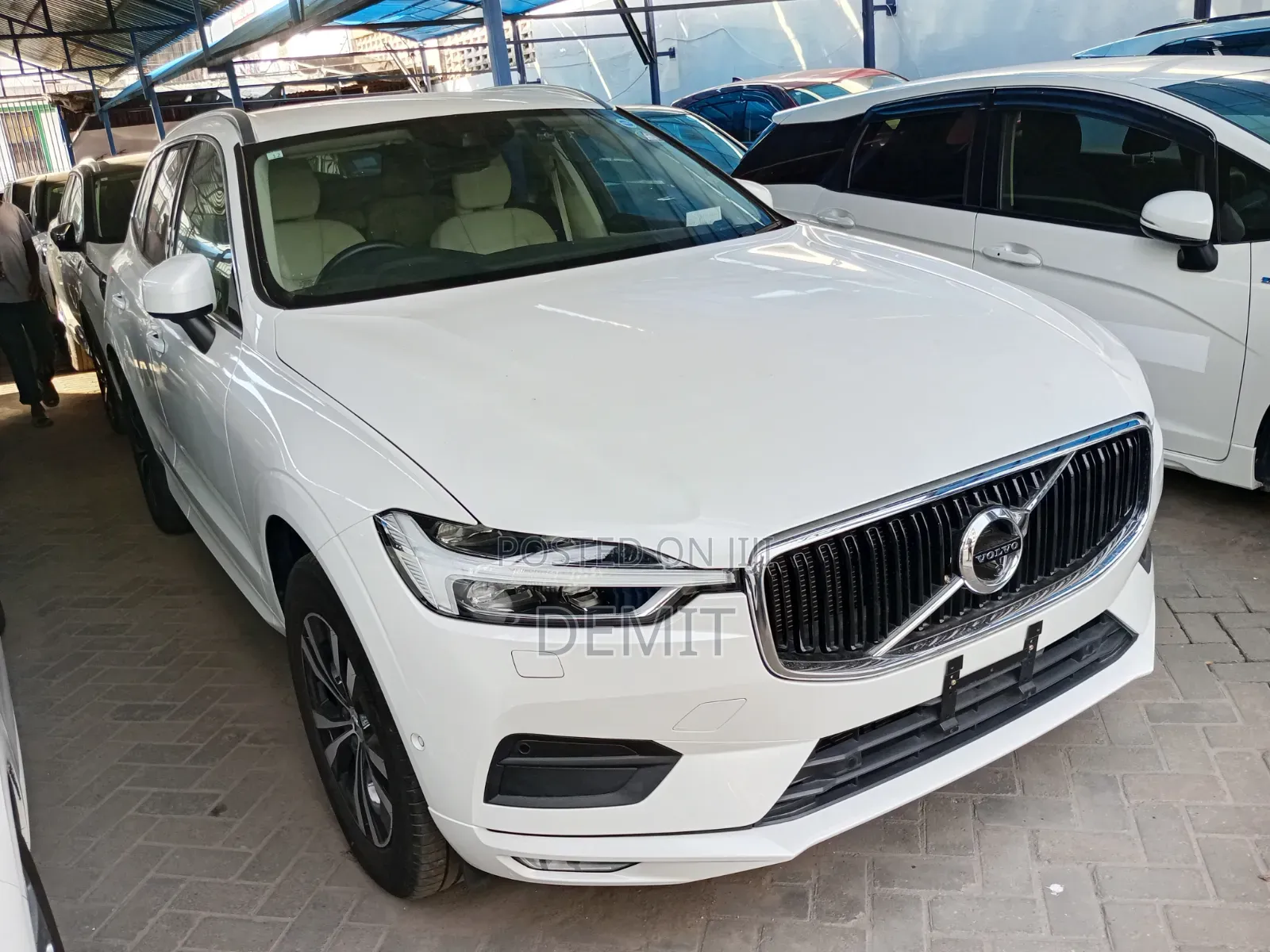 Volvo XC60 T5 Inscription AWD 2019 White