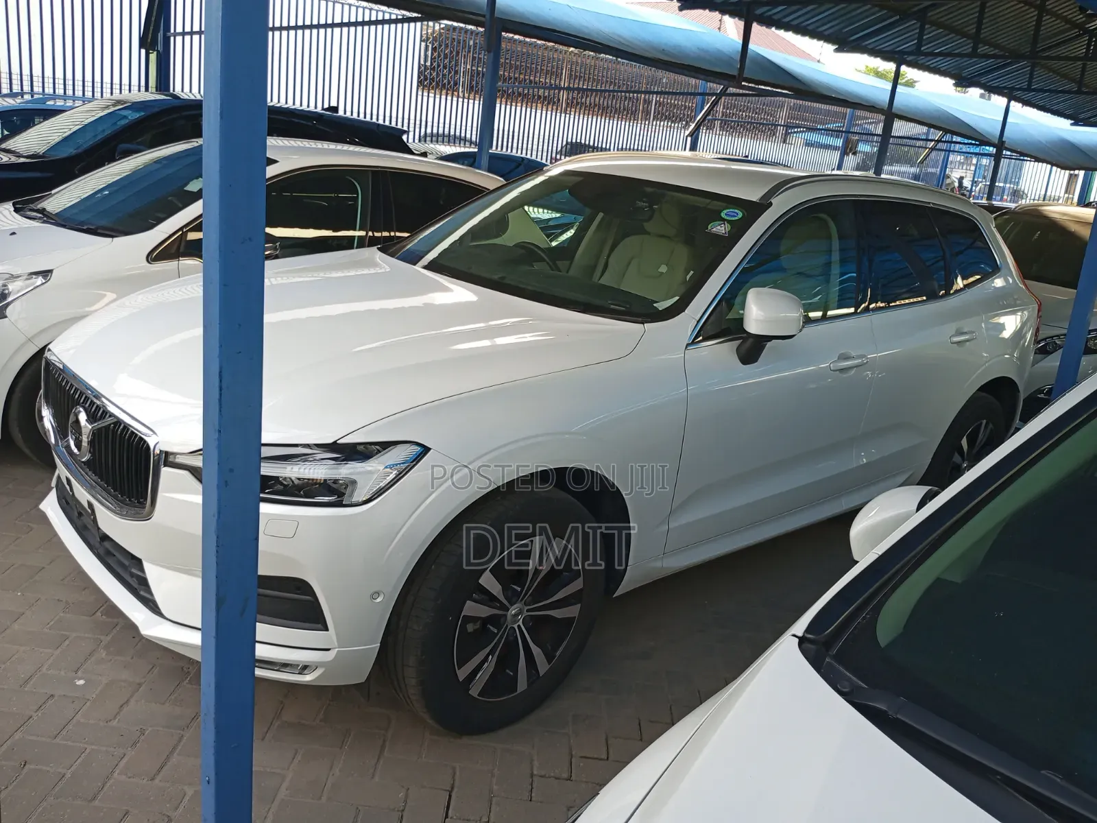Volvo XC60 T5 Inscription AWD 2019 White