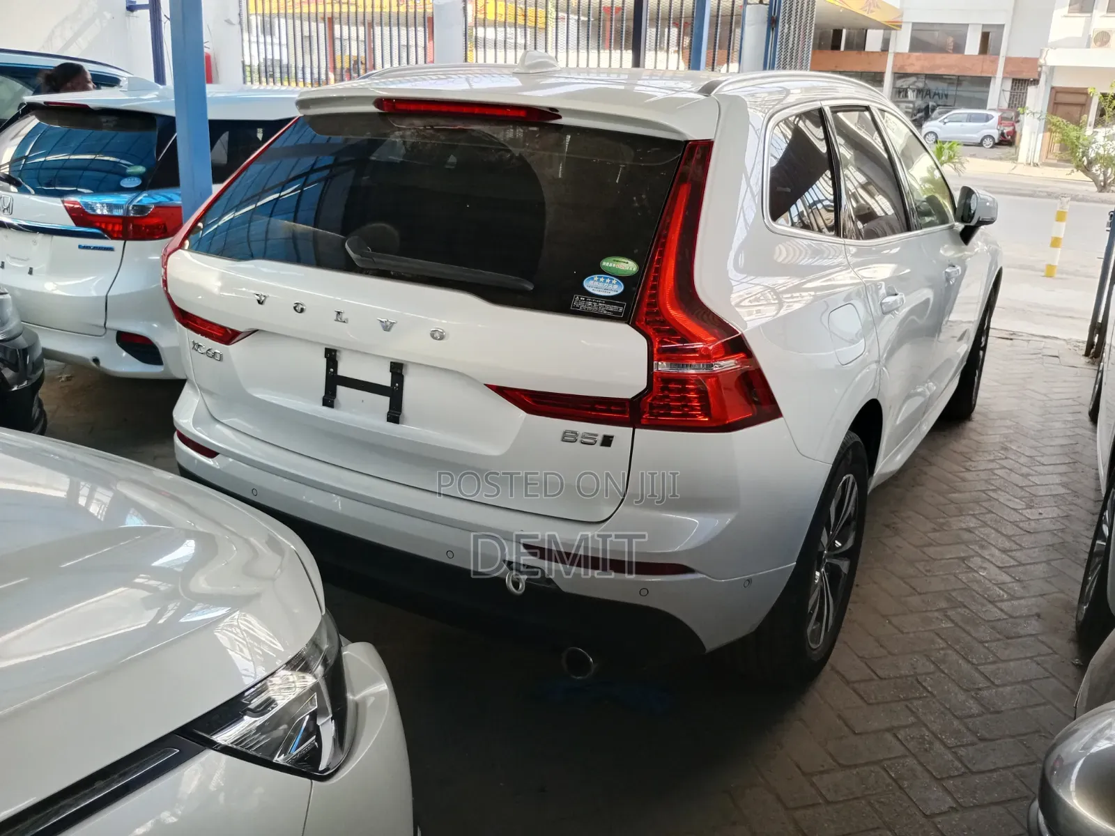 Volvo XC60 T5 Inscription AWD 2019 White