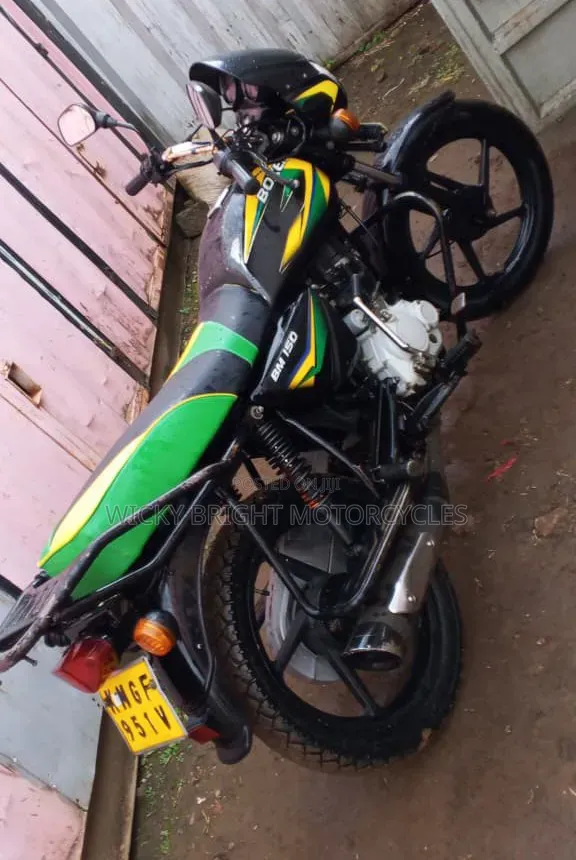 Bajaj Boxer 150 UG 2024 Black