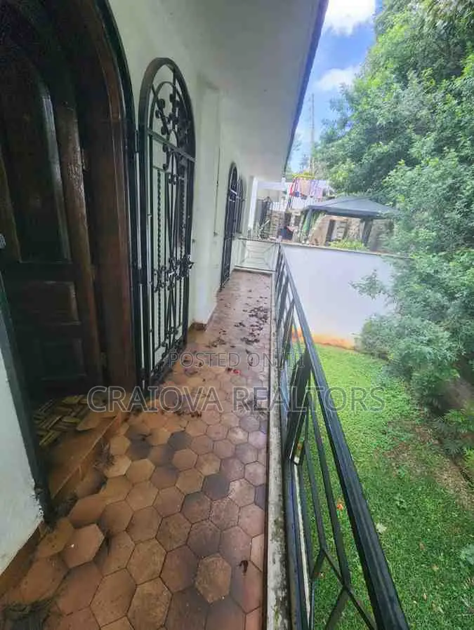 5bdrm Townhouse/Terrace in Riverside Drive for sale
