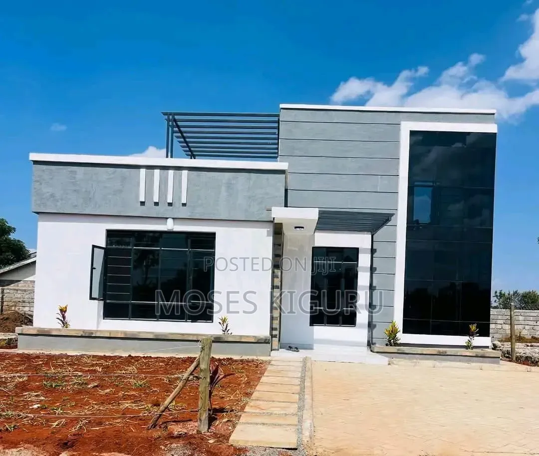 3bdrm Bungalow in Mugutha, Kimbo for sale