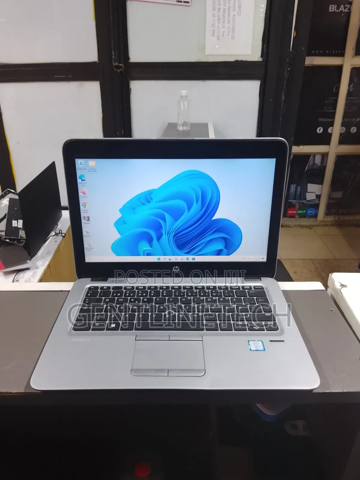 Laptop HP EliteBook 820 G3 8GB Intel Core i5 SSD 256GB