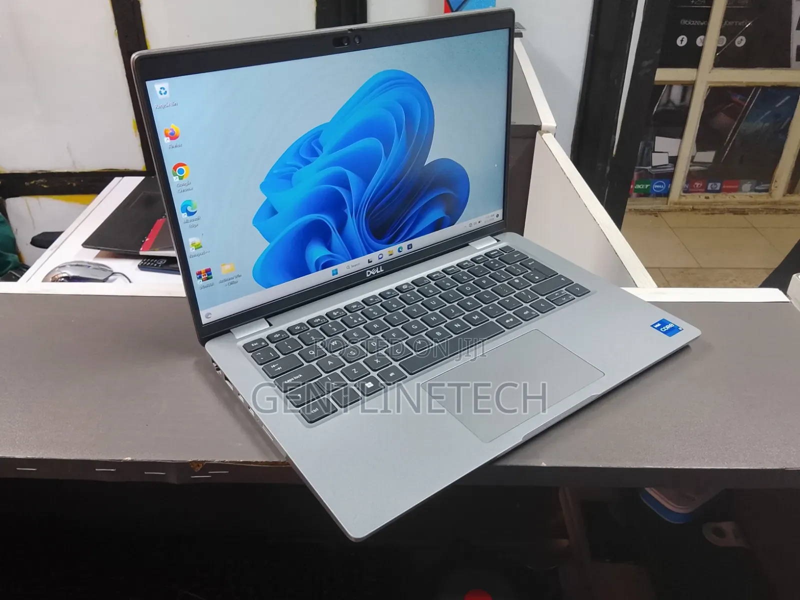 Laptop Dell Latitude 5440 16GB Intel Core i5 SSD 256GB