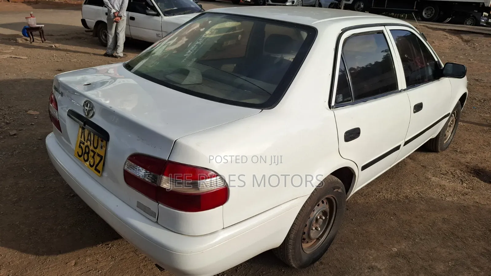 Toyota Corolla 2000 White