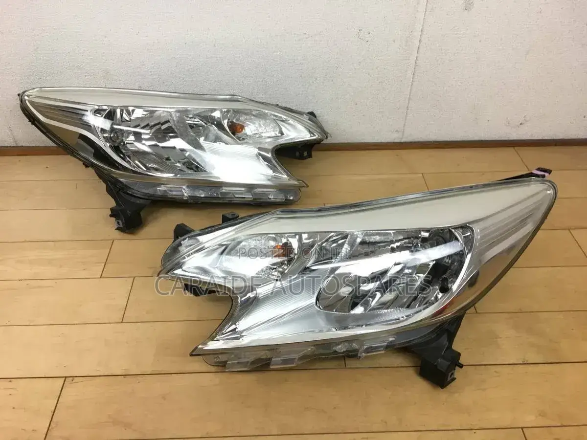 Note 2010/2012 Headlights Xenon