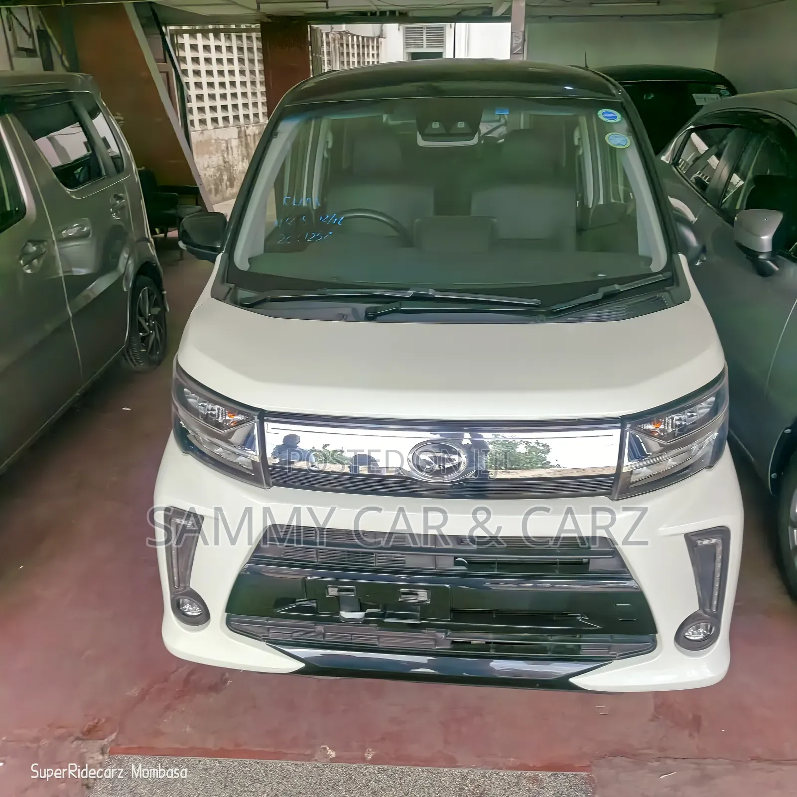 Daihatsu Move 2019 White