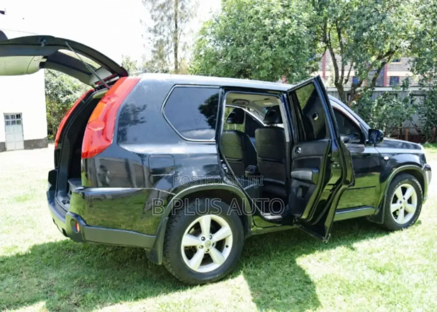 Nissan X-Trail 2010 Black