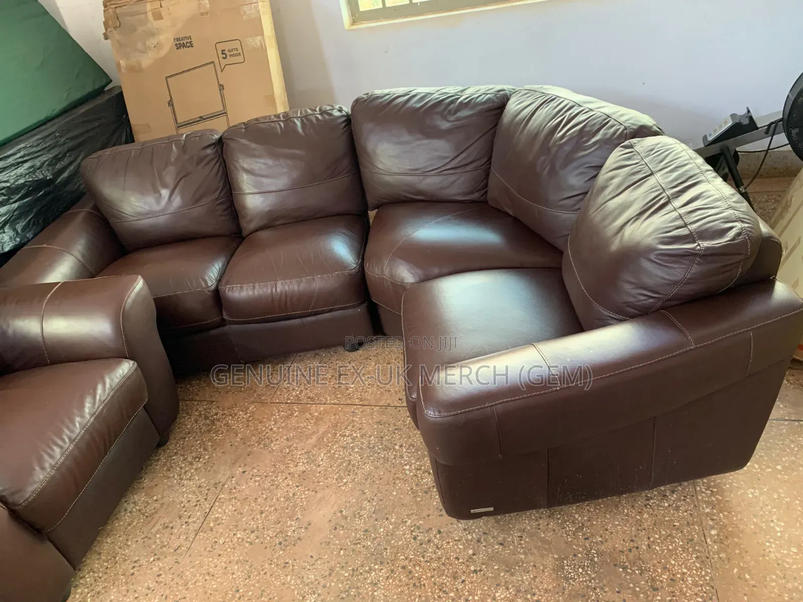 Exex-Uk Leather Sofas