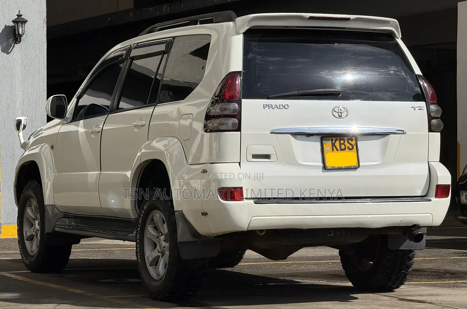 Toyota Land Cruiser Prado 3.0 D-4D 5dr 2005 Pearl