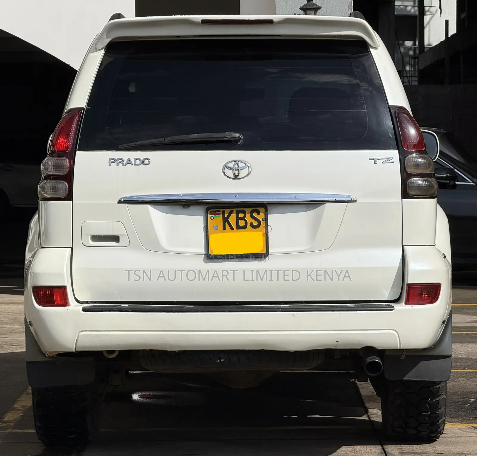 Toyota Land Cruiser Prado 3.0 D-4D 5dr 2005 Pearl
