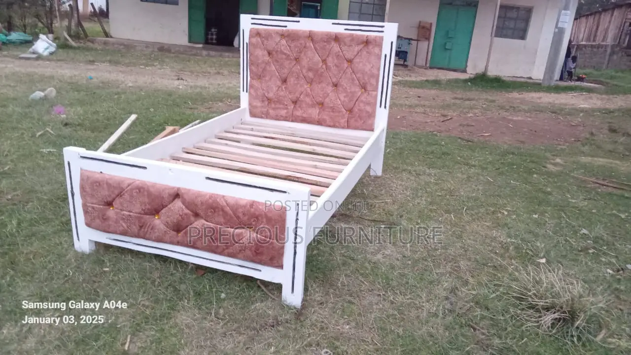 Brown Chester Bed 5x6