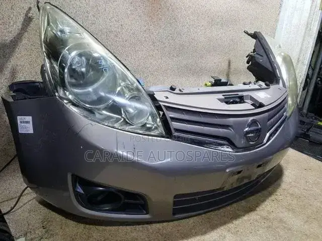Nissan 2007/2008 Nosecut Xenon