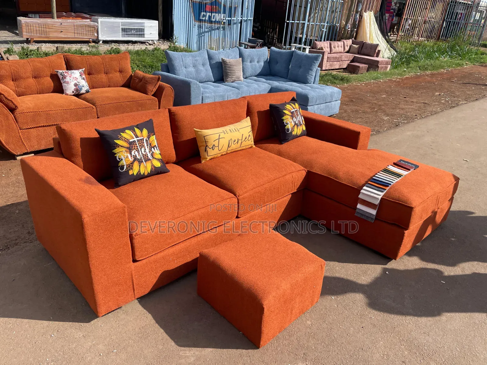 L Seat With Spring Coutions
