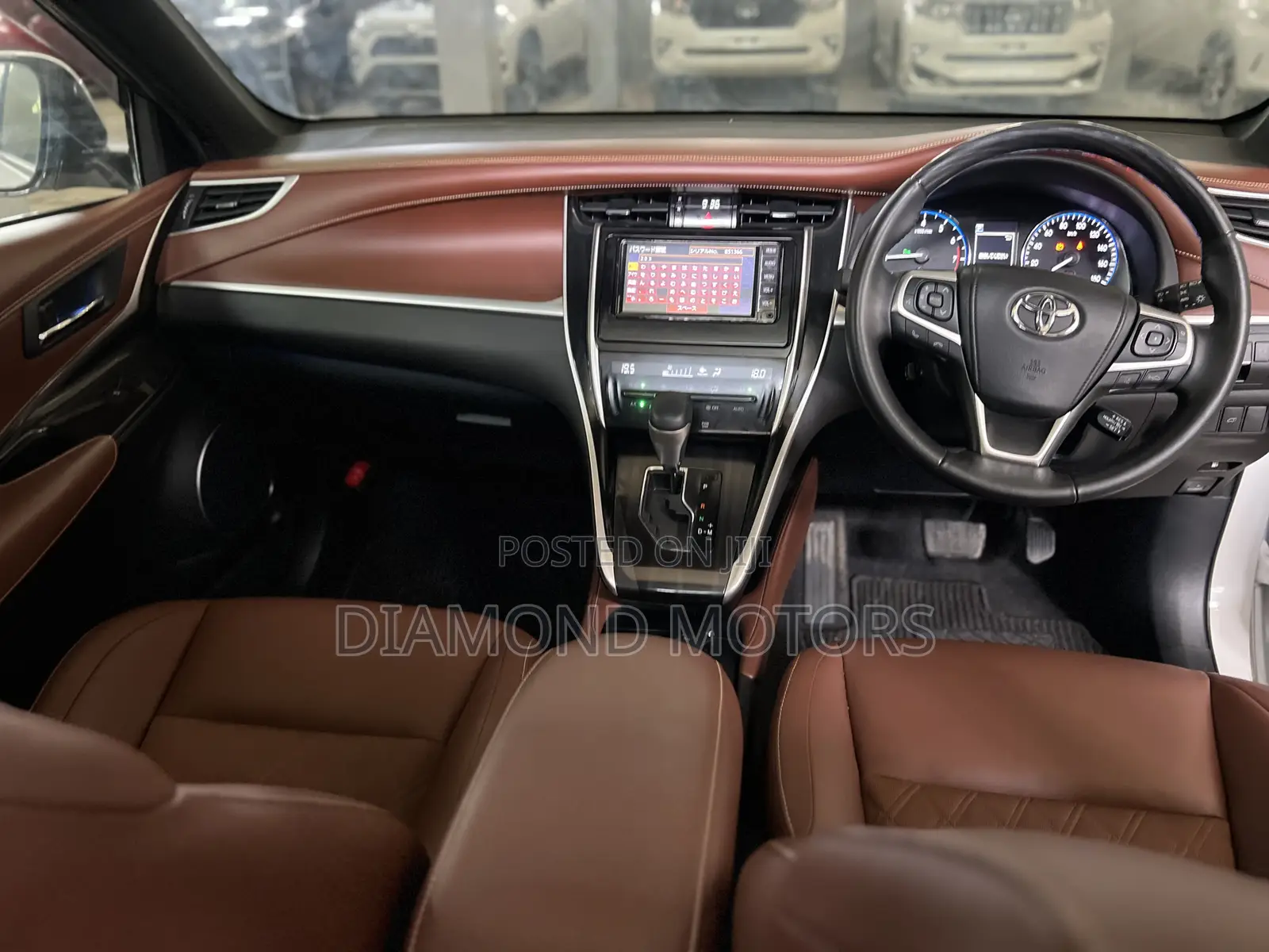 Toyota Harrier 2.0 4WD 2020 Pearl