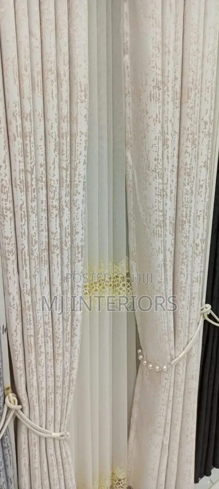 Grand Modern Exclusive Curtains
