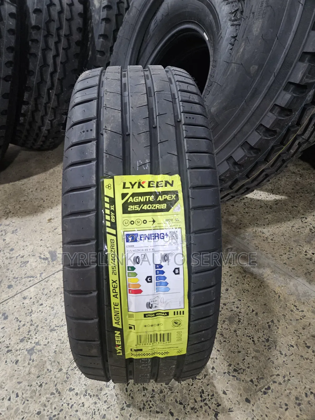 215/40r18 Lykeen